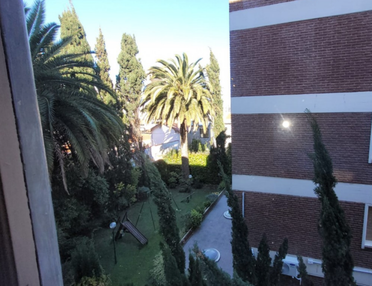 Venta Departamento de 3 ambientes cochera