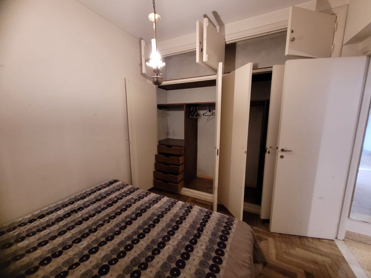 Venta Departamento de 2 ambientes lateral