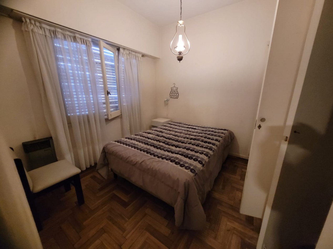 Venta Departamento de 2 ambientes lateral