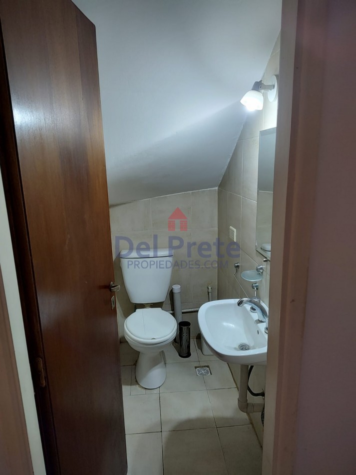 Venta Duplex 3 Ambientes espacio de coche