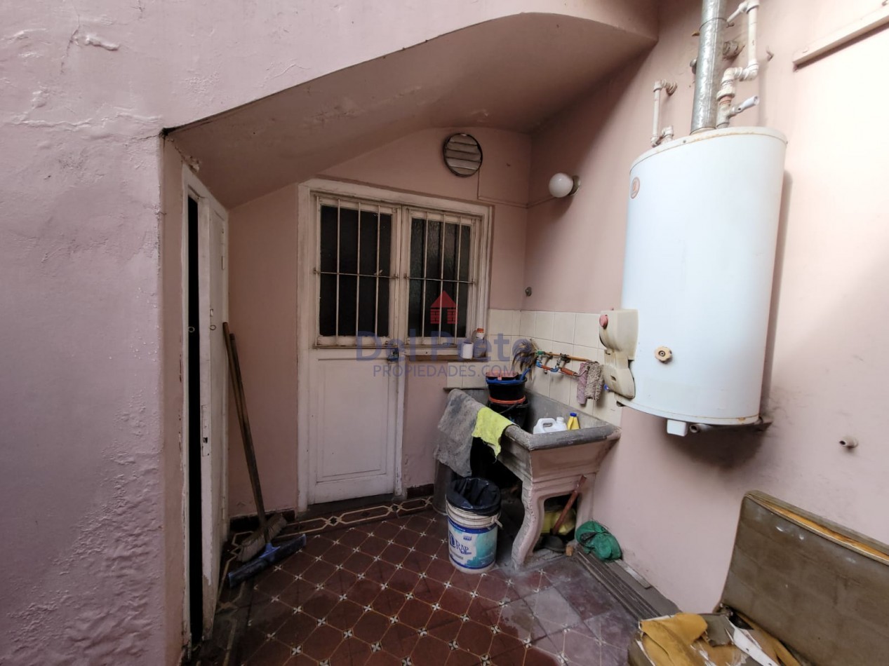 Venta chalet son dos propiedades en el lote