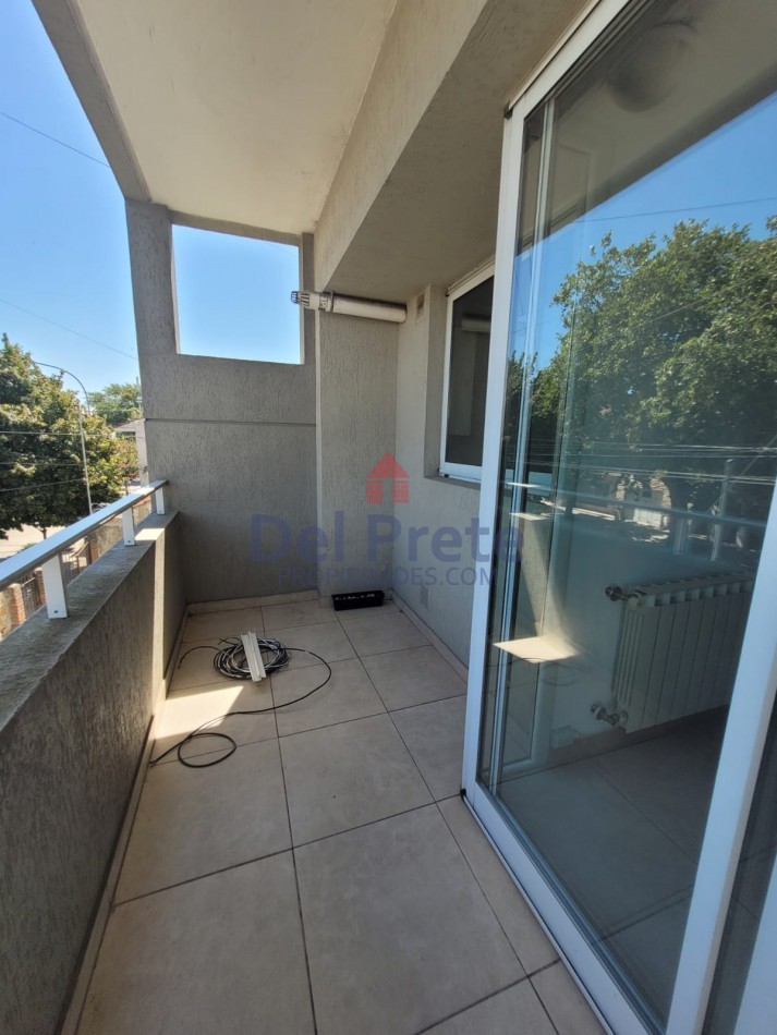 Venta Departamento 3 ambientes cochera