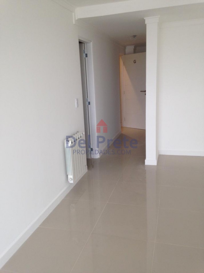Venta 1 ambiente cochera y Baulera