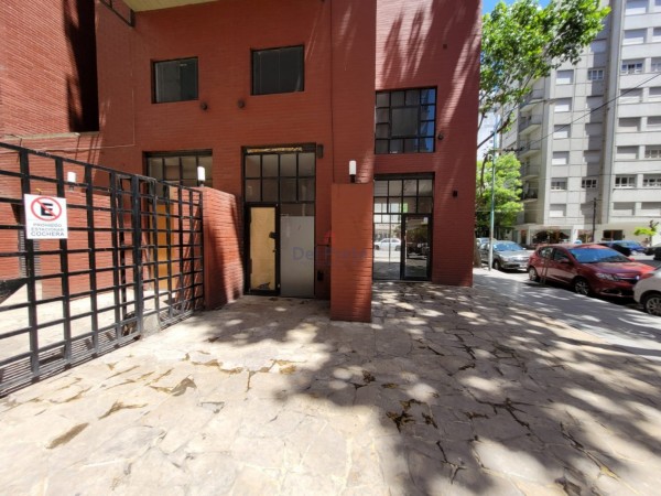 Venta Local