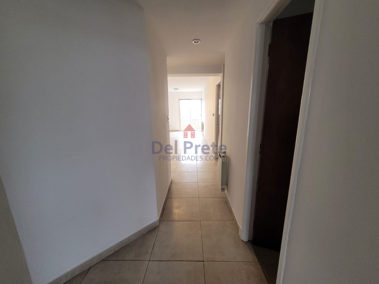 Venta   Departamento  3 ambientes cochera 