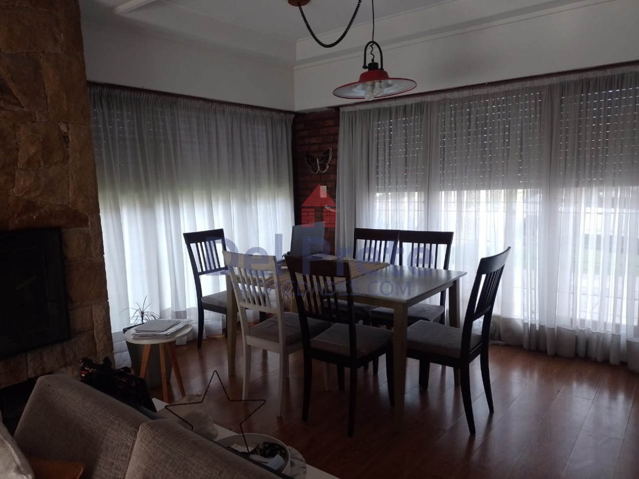 Venta Chalet y Local sobre calle Paunero y Laprida