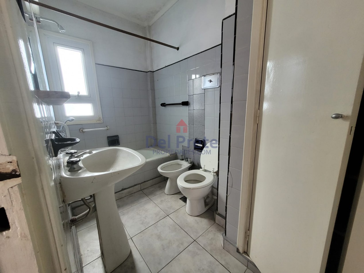 Venta Departamento 2 ambientes   original bueno  San Juan 