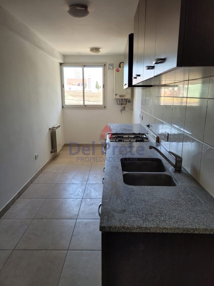 Venta Departamento 3 ambientes cochera