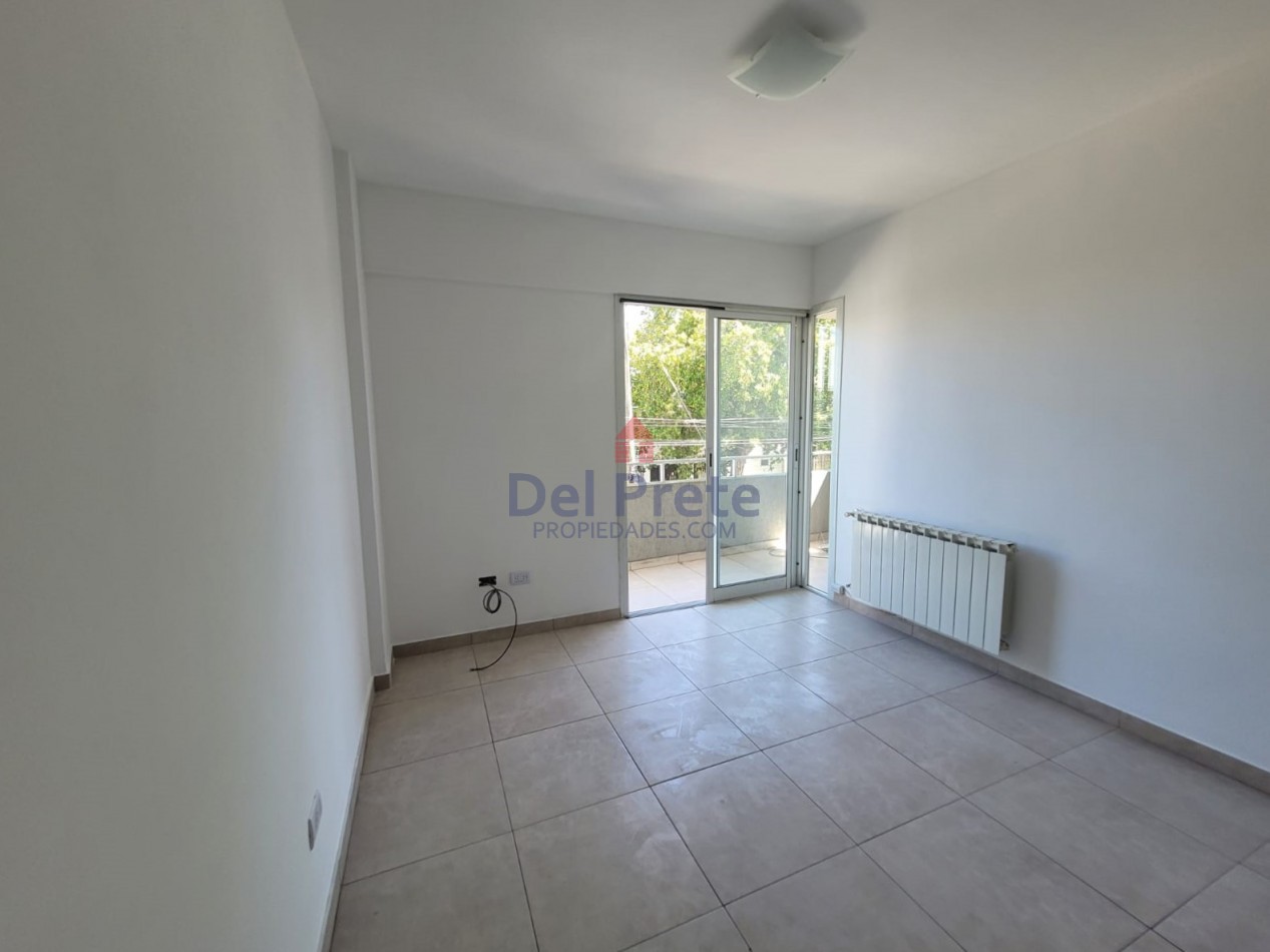 Venta Departamento 3 ambientes cochera