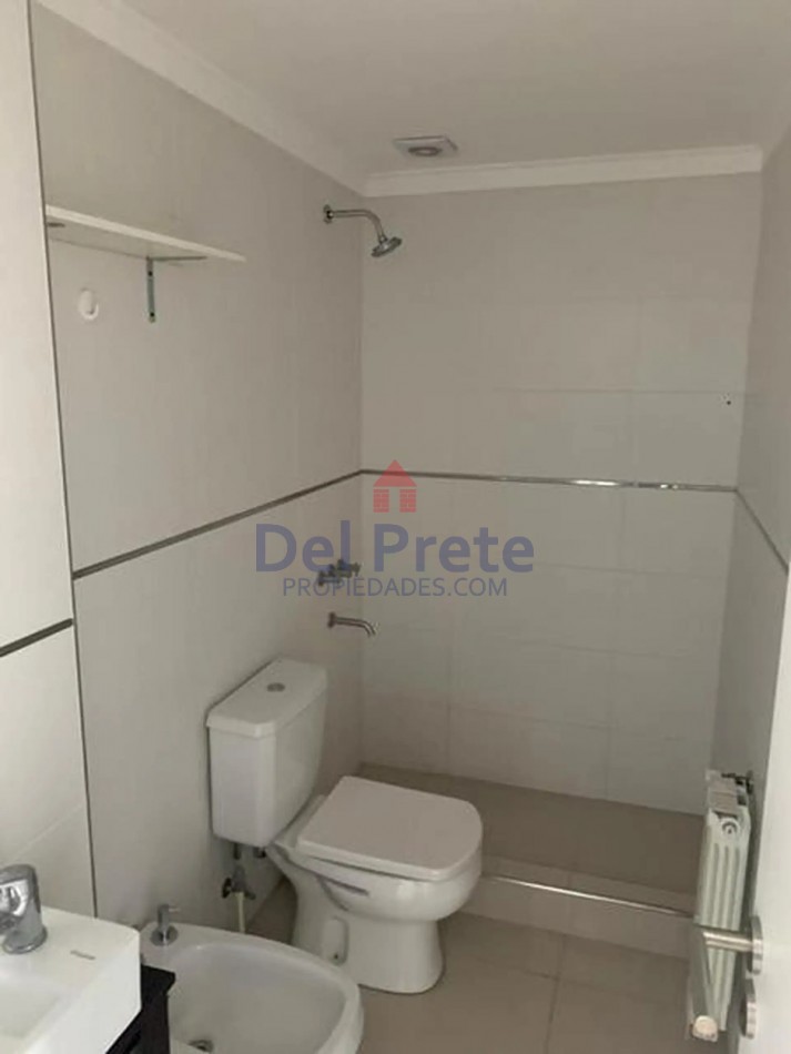 Venta 1 ambiente cochera y Baulera