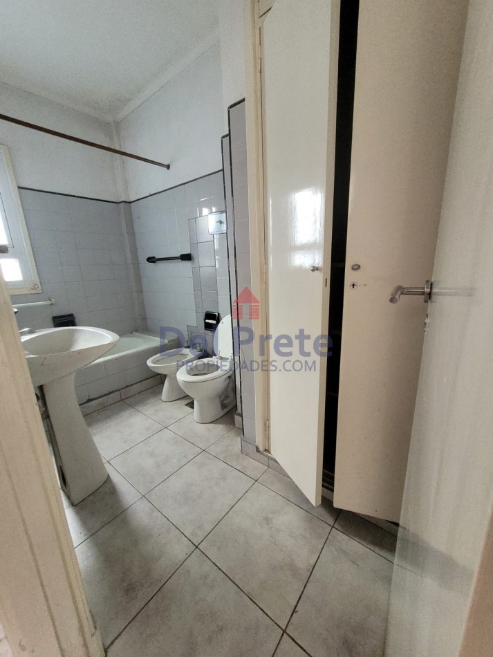 Venta Departamento 2 ambientes   original bueno  San Juan 