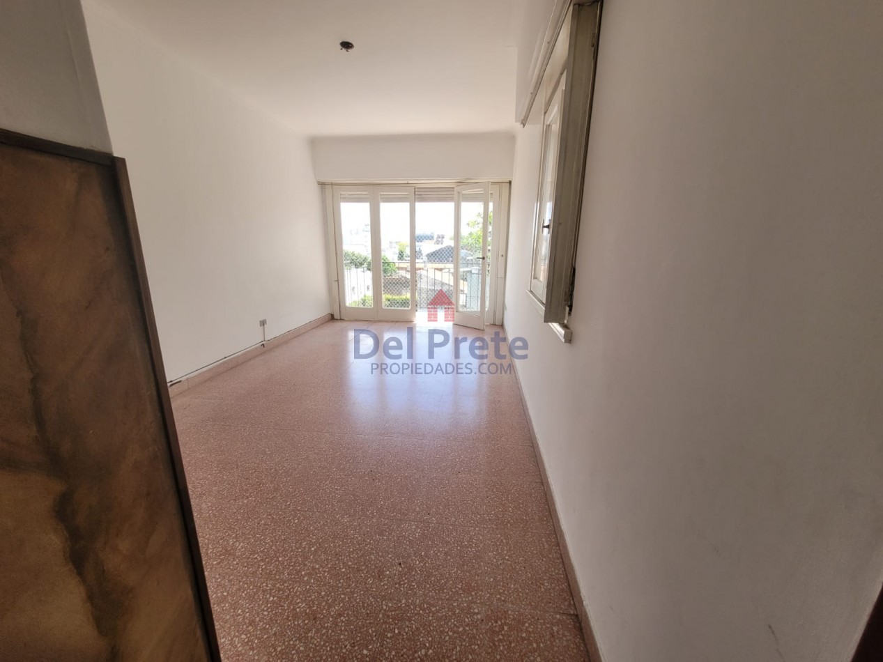 Venta Departamento 2 ambientes   original bueno  San Juan 