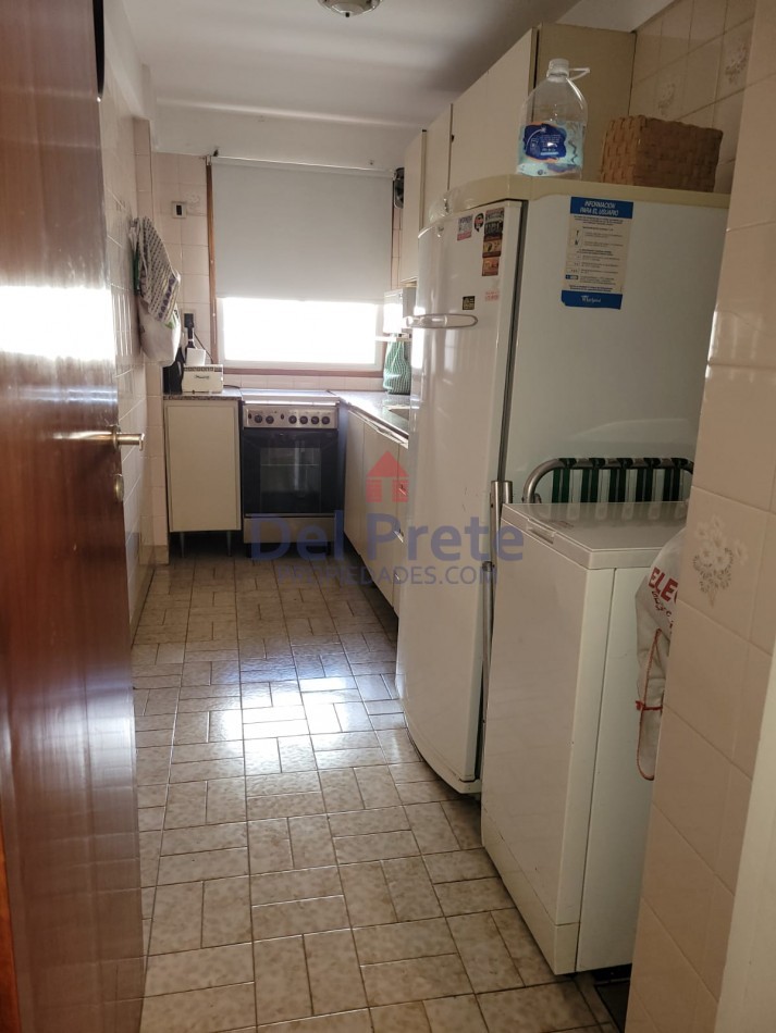 Venta 3 ambientes cochera
