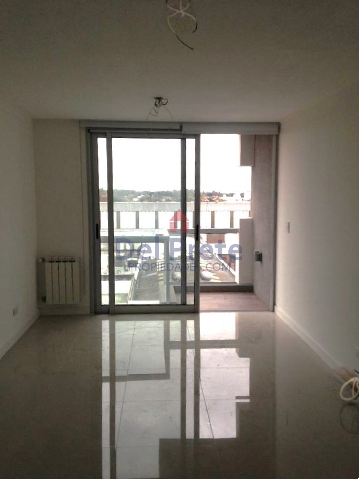 Venta 1 ambiente cochera y Baulera