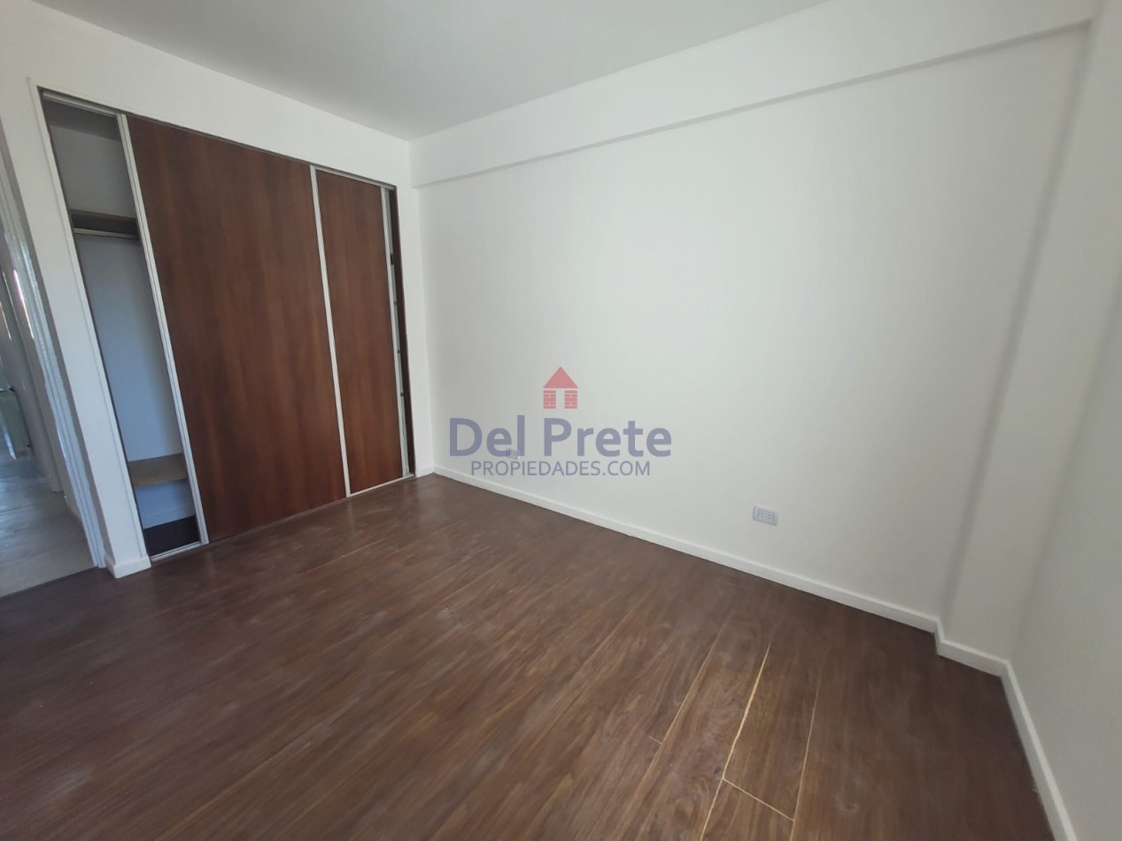 Venta Departamento 3 ambientes cochera