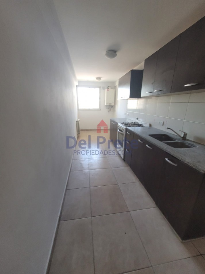 Venta Departamento 3 ambientes cochera