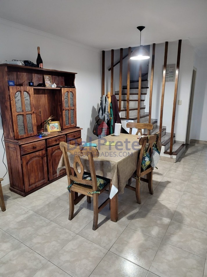 Venta Duplex 3 Ambientes espacio de coche