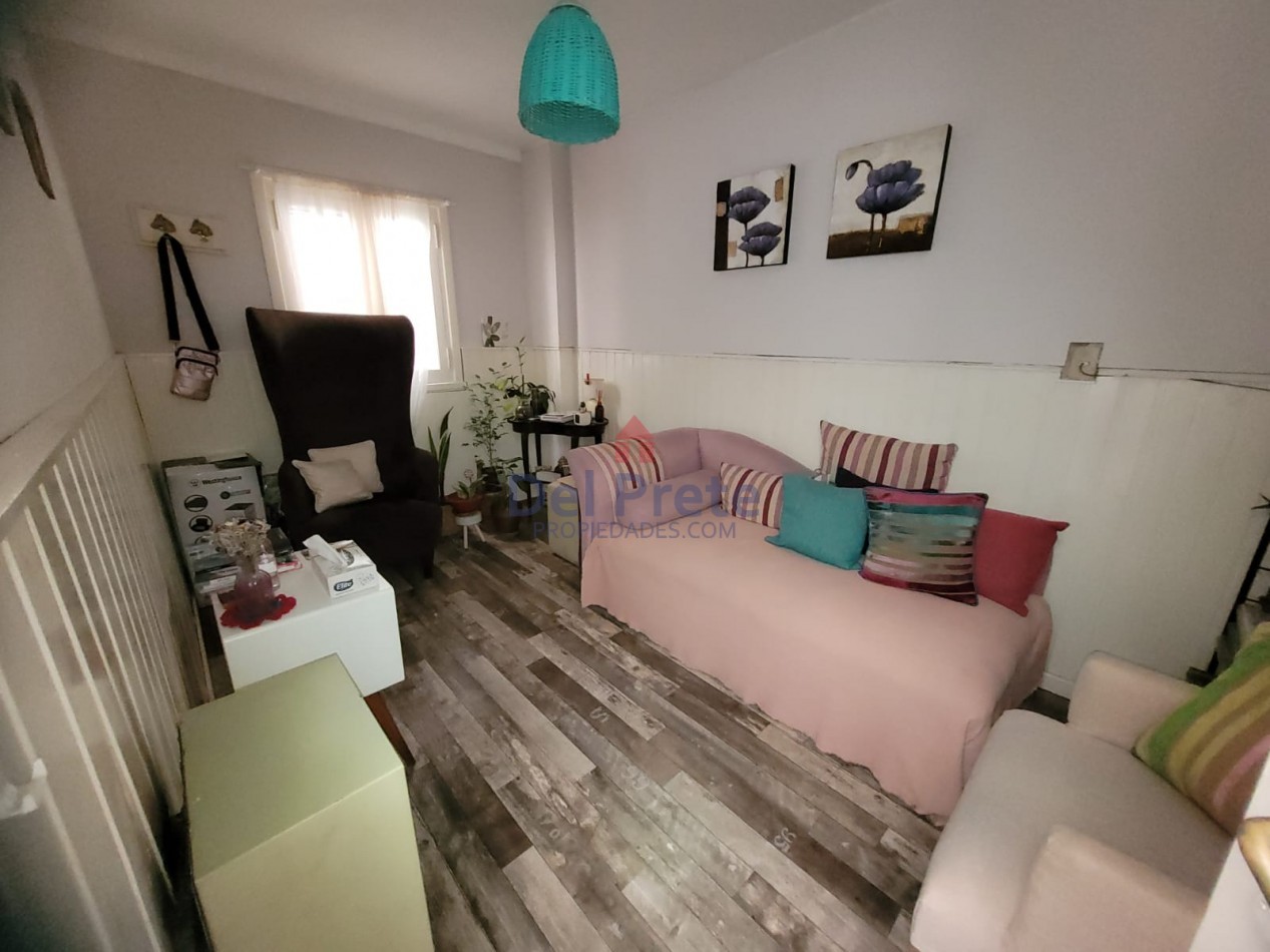 Venta chalet son dos propiedades en el lote