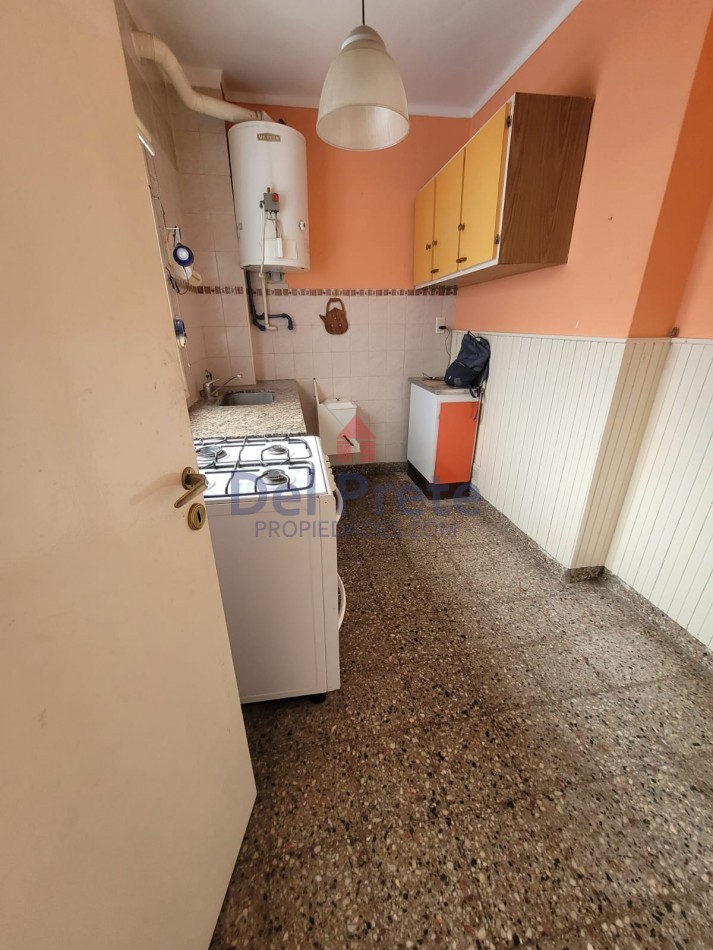 Venta Departamento 2 ambientes   original bueno  San Juan 