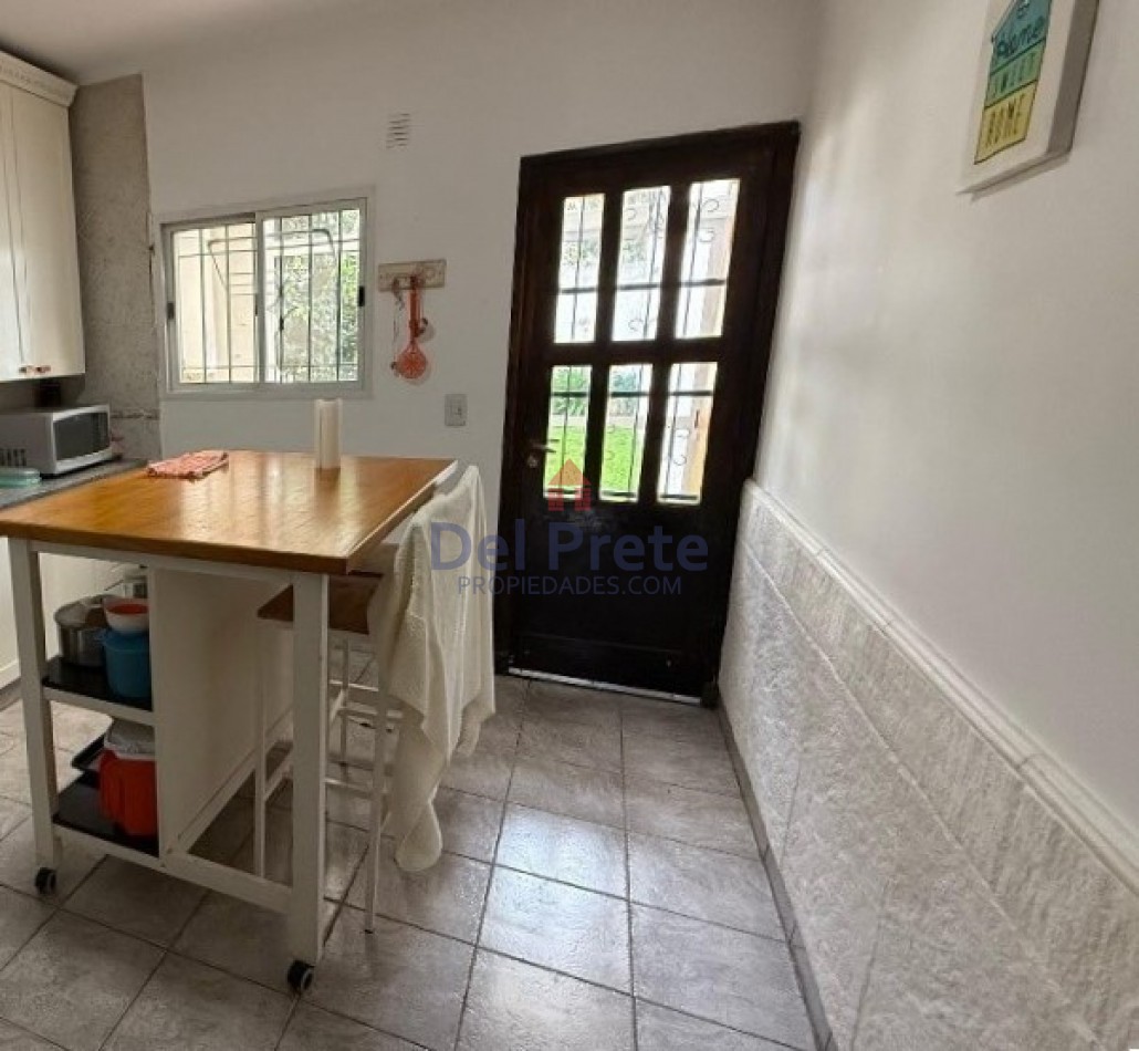 Venta Duplex 3 Ambientes espacio de coche