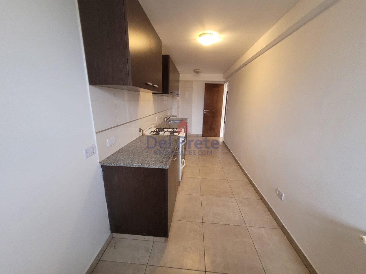 Venta   Departamento  3 ambientes cochera 