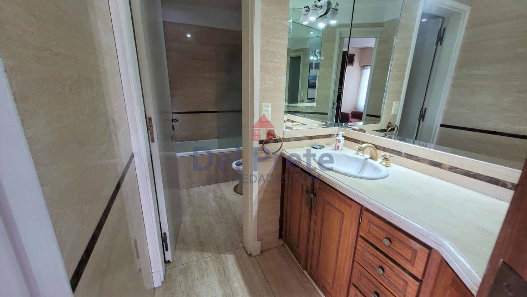 Venta Departamento Playa Grande Vista Plena al Mar