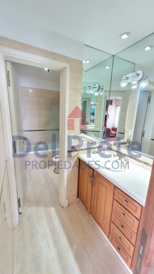 Venta Departamento Playa Grande Vista Plena al Mar