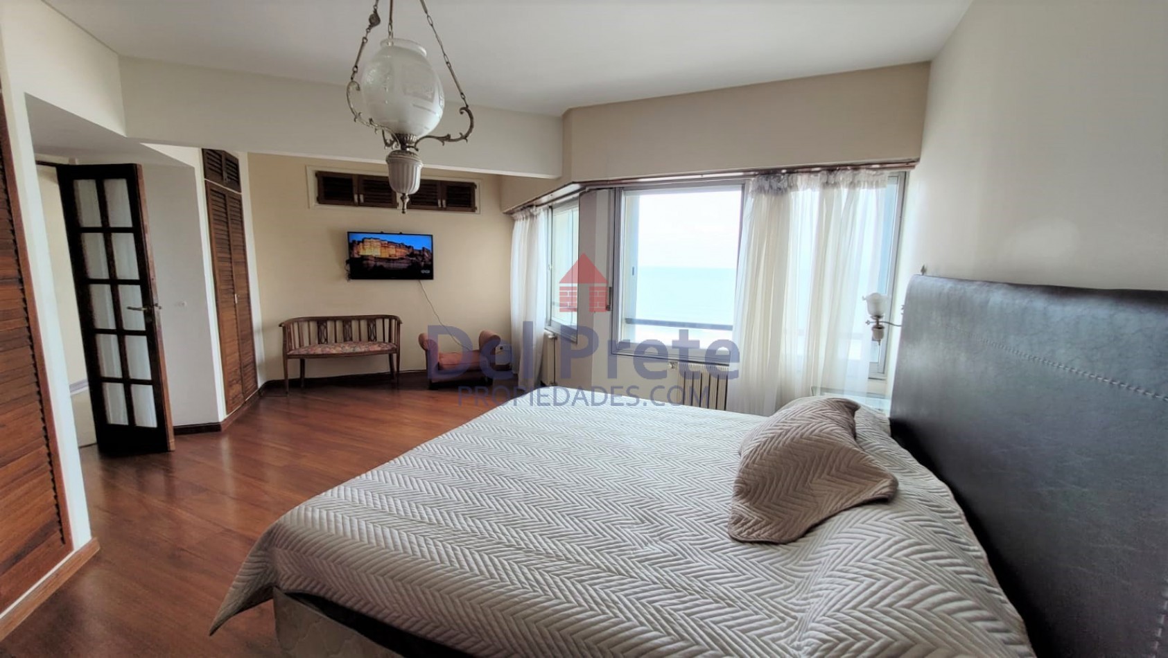 Venta Departamento Playa Grande Vista Plena al Mar